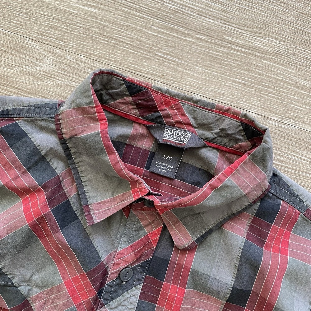 Outdoor Research Riff S/S Plaid Button Down Shirt Men's L Red Hiking Outdoors